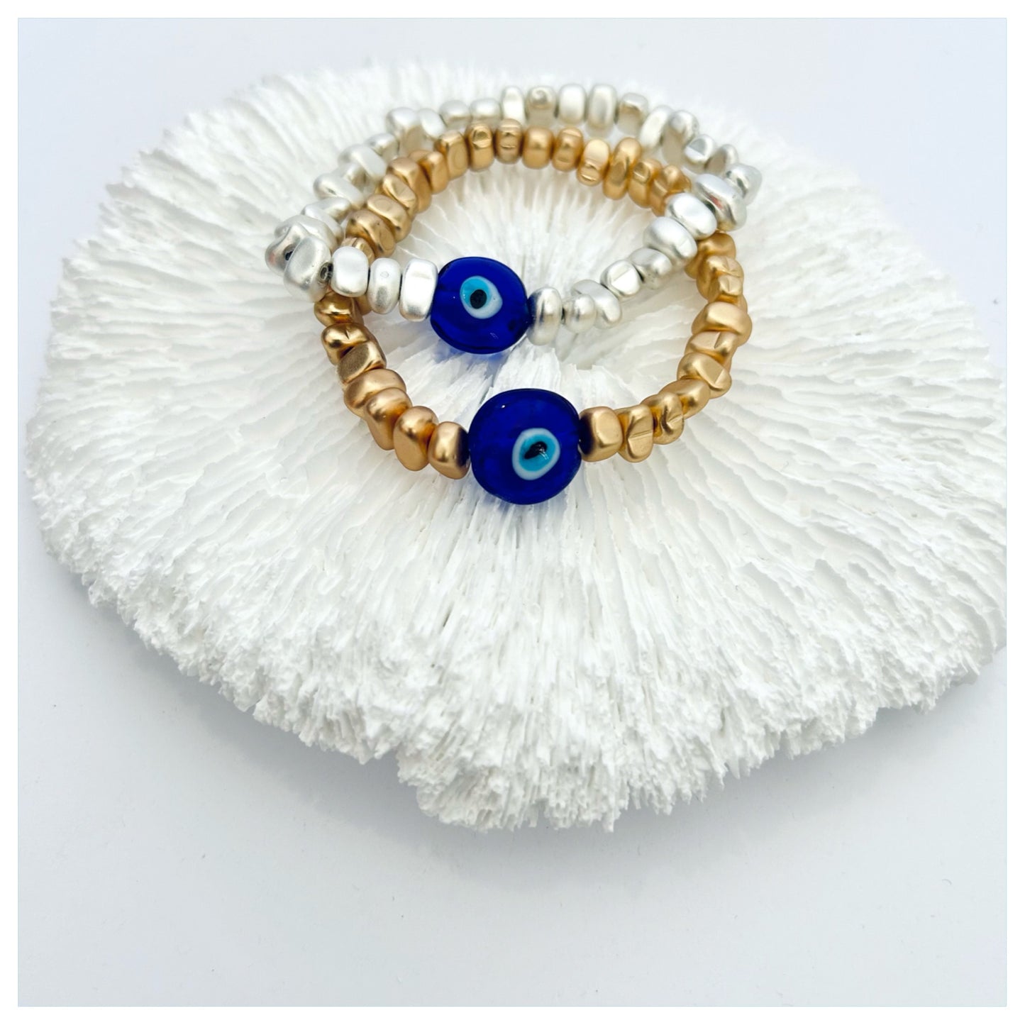 BEADED EVIL EYE BRACELET
