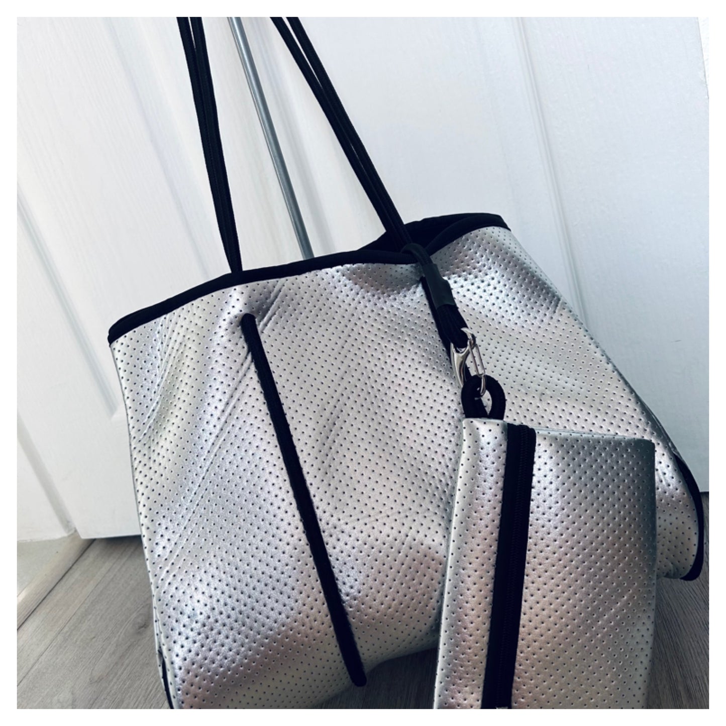 SILVER NEOPRENE TOTE WITH DETACHABLE CLUTCH BAG