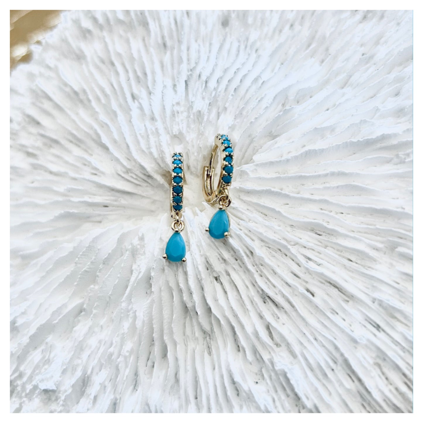 TURQUOISE GOLD TEARDROP EARRING