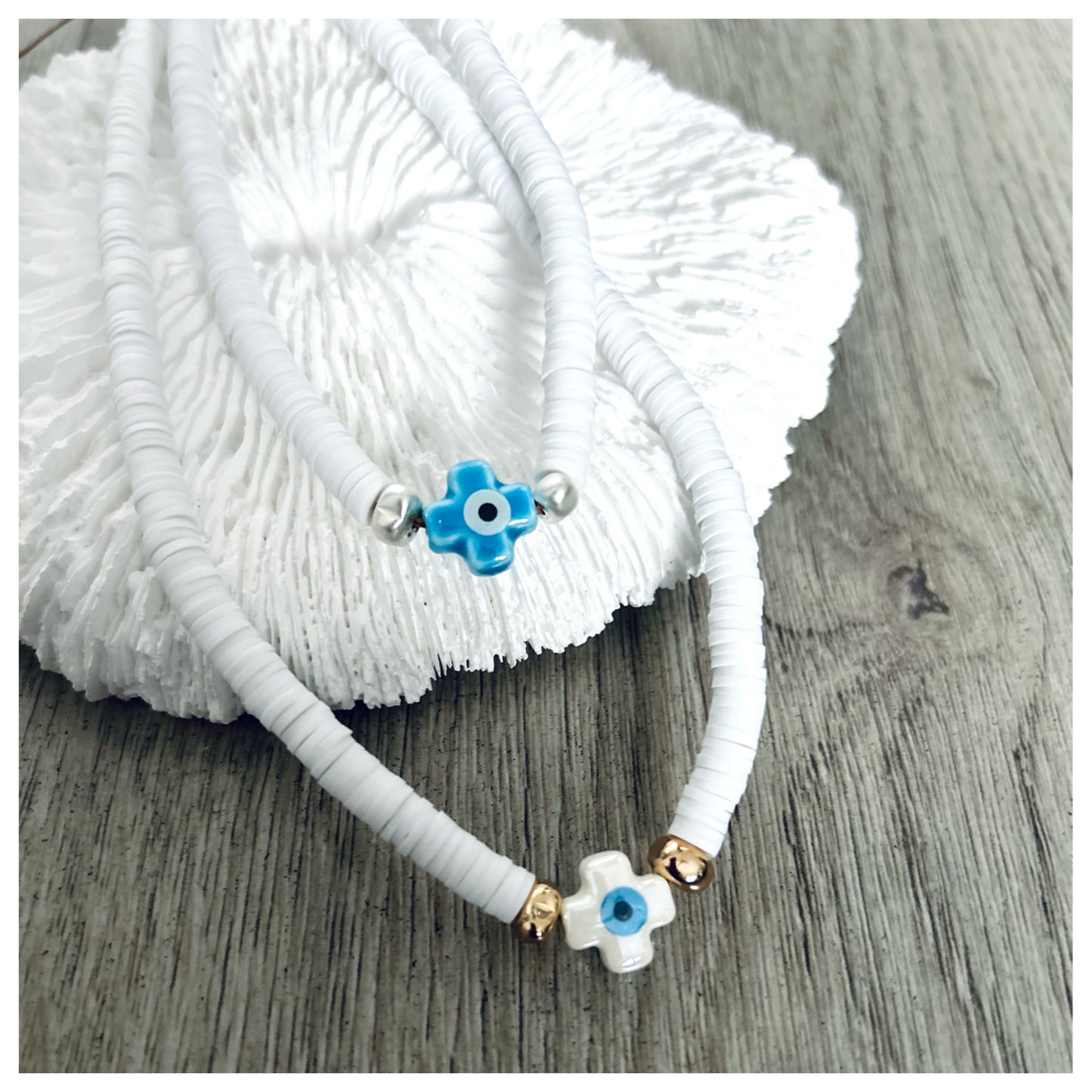 CERAMIC CROSS CHOKER