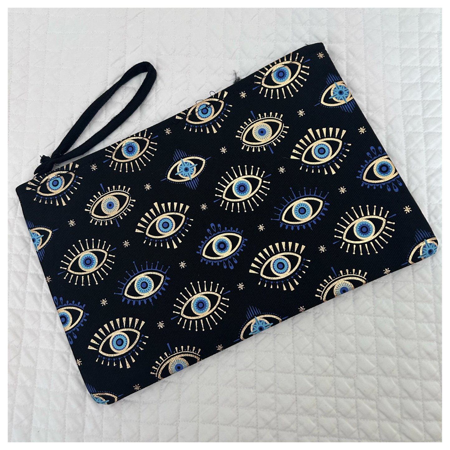 THE SOFIA CLUTCH