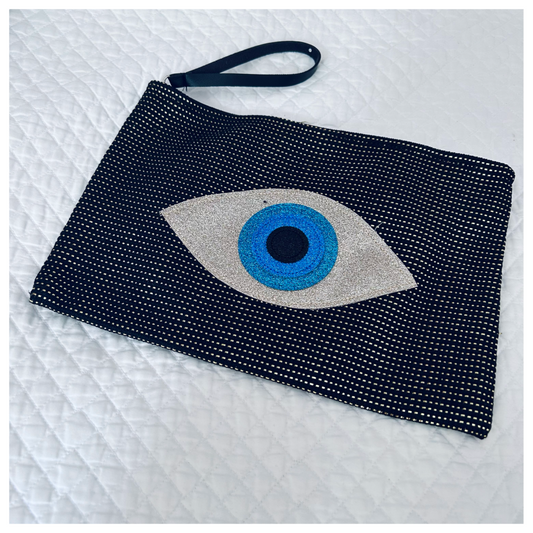 THE ZOE CLUTCH