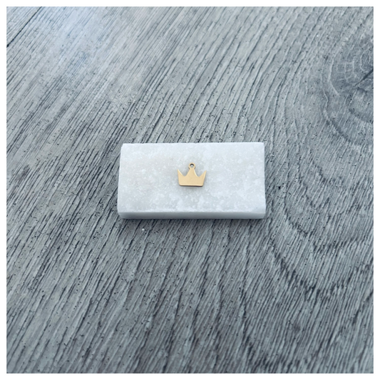 GOLD CROWN CHARM