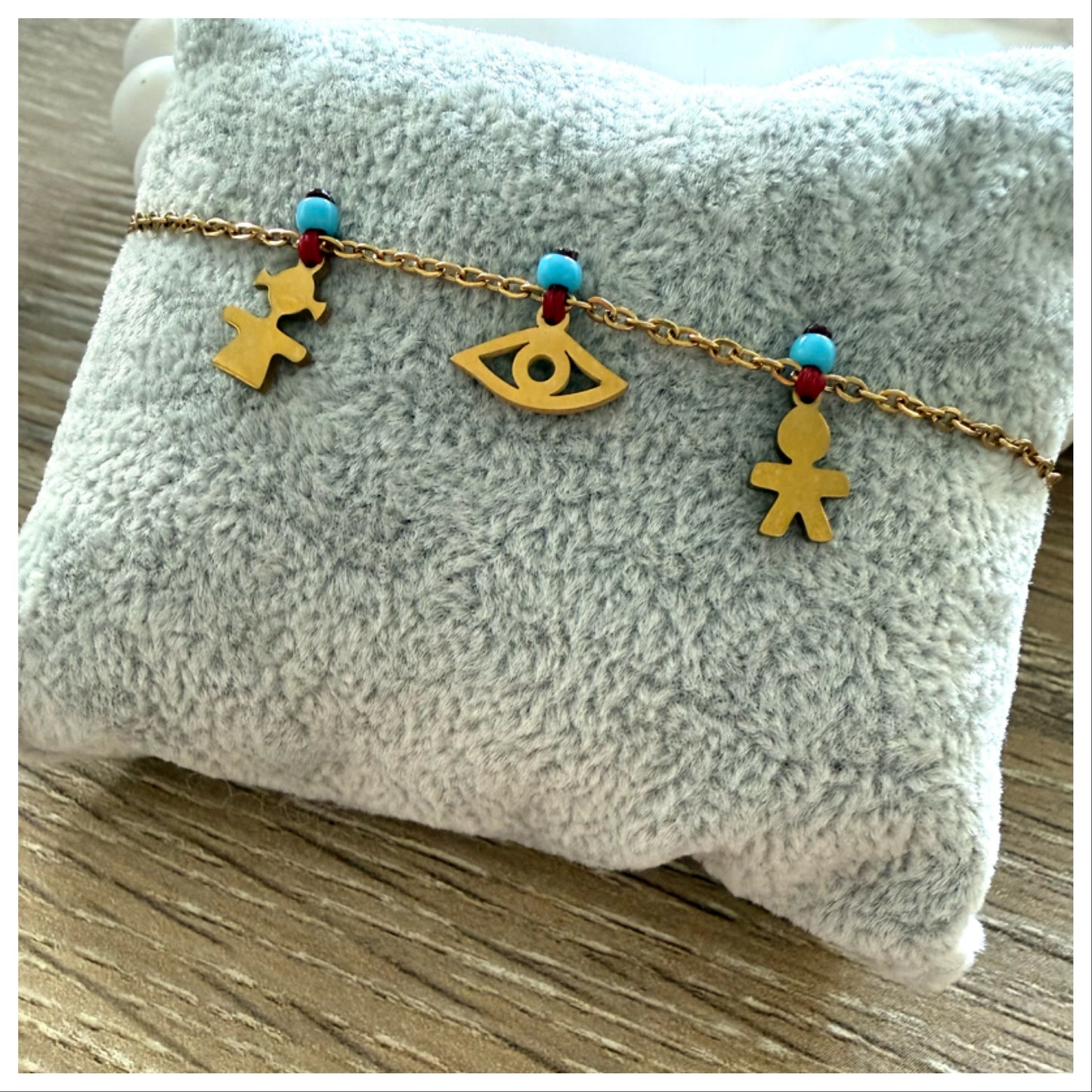GOLD CHARM BRACELET