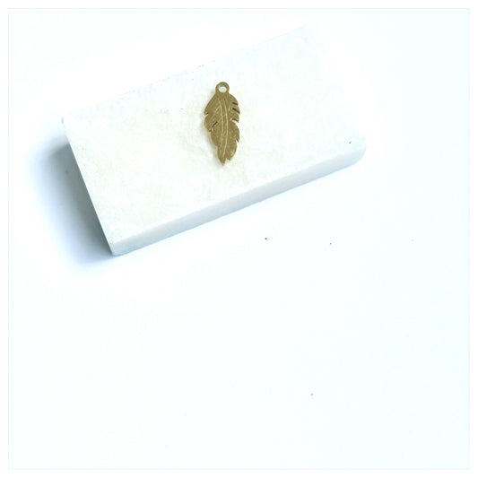 GOLD FEATHER CHARM