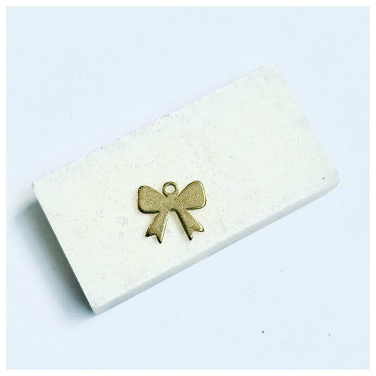 GOLD BOW CHARM