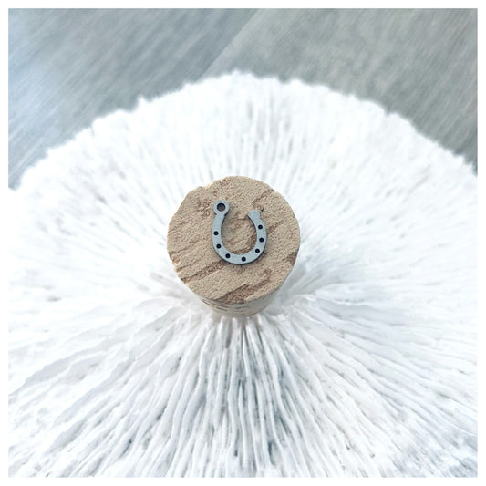 HORSE SHOE
