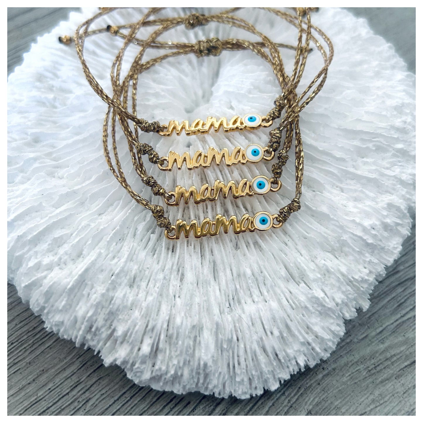 GOLD " MAMA" BRACELET